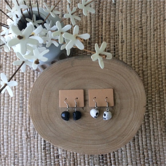 LAST 1! NEW! Halloween SET OF 2 PAIR Earrings Sugar Skull Black & White Gothic - Picture 5 of 8